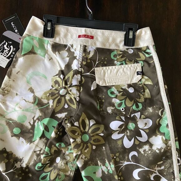 NEW Boys Swim Shorts Floral/Camoflauge Print - Picture 3 of 11